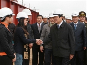 Truong Tan Sang en visite de travail à Thanh Hóa