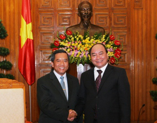 Le Vietnam et le Laos intensifient la coopération scientifique et technologique