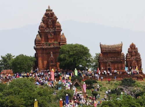 Phuoc Hau : les Chams retroussent leurs manches