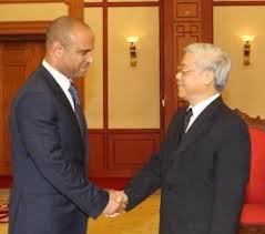 Le Premier ministre haïtien achève sa visite au Vietnam