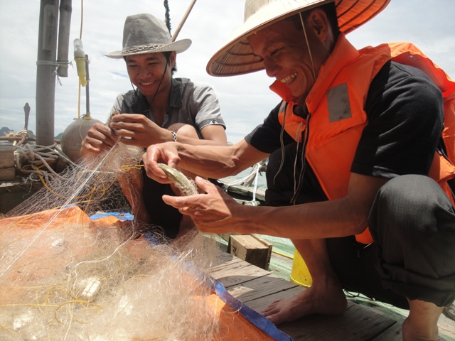 Etre pêcheur pendant un jour à Halong