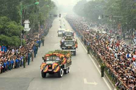 La presse internationale couvre les obsèques nationales du général Giap