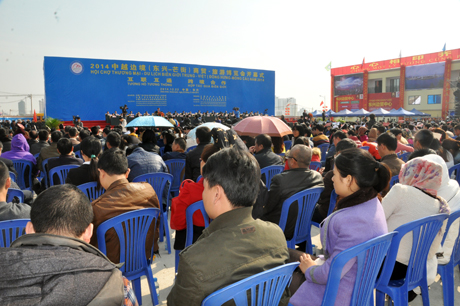 Ouverture de la foire commerciale et touristique frontalière Vietnam-Chine 2014