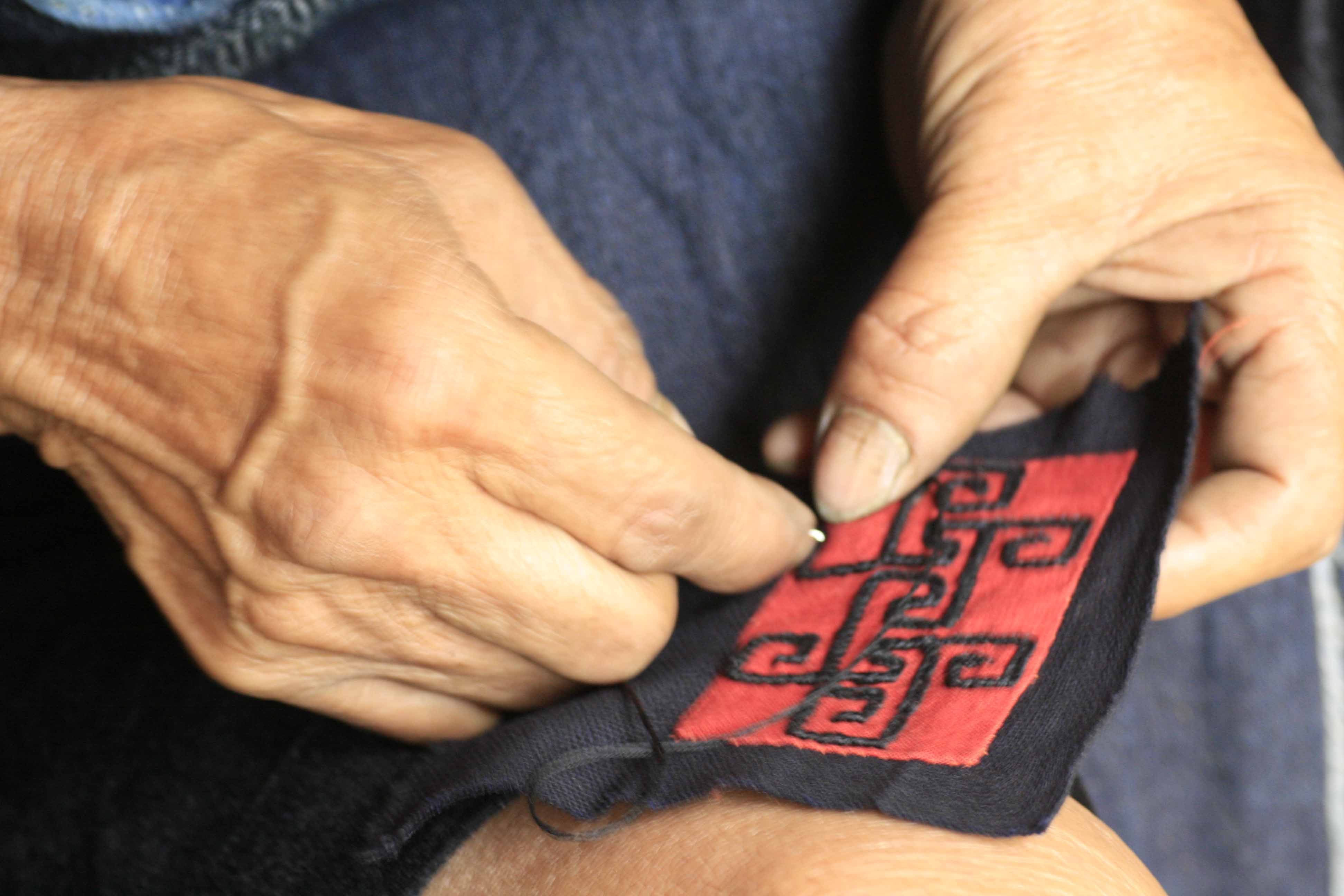 CRAFT LINK, de l’artisanat traditionnel à l’artisanat humanitaire