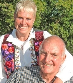 Un couple d’Australiens amoureux de la radio vietnamienne