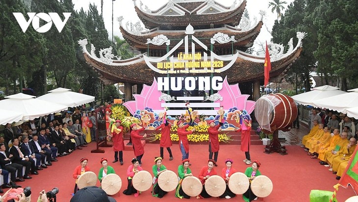 Voyages printaniers: Sur les chemins du patrimoine