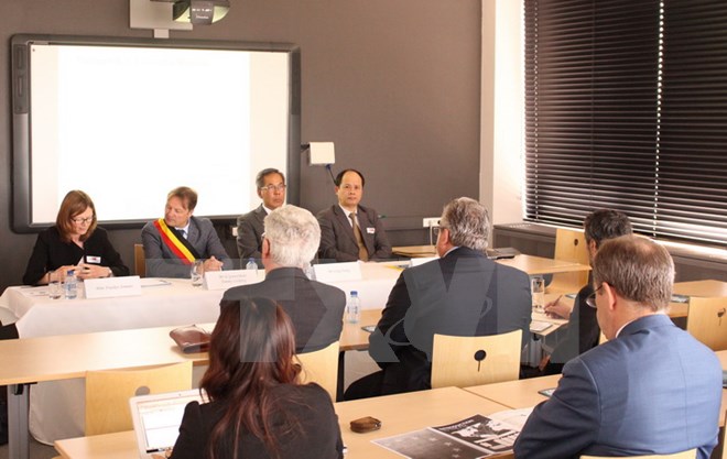 ឧទ្ទេសនាមឱកាសធ្វើអាជីវកម្មនិងវិនិយោគនៅវៀតណាមចំពោះសហគ្រាសប៊ែលហ្សិក