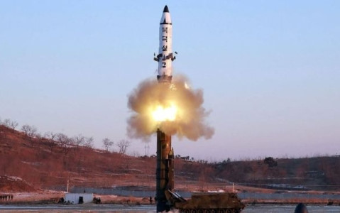 បណ្ដាមន្ត្រីយោធាអាមេរិក កូរ៉េខាងត្បូងពិភាក្សាអំពីបញ្ហាកូរ៉េខាងជើង