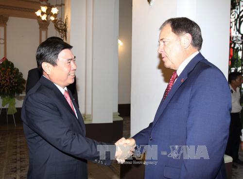 ទីក្រុងហូជីមិញនិងរដ្ឋ Utah (សហរដ្ឋអាមេរិក) ជំរុញកិច្ចសហប្រតិបត្តិការលើច្រើនវិស័យ