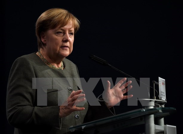 អធិការបតីអាល្លឺម៉ង់ Angela Merkel  ដណ្តើមបានជ័យជំនះក្នុងការពិភាក្សាតទល់លើទូរទស្សន៍