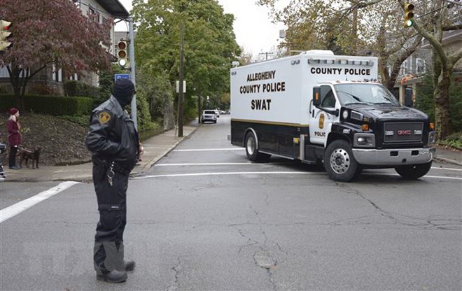 ពិភពលោកថ្កោលទោសរឿងក្ដីបាញ់រះយ៉ាងបង្ហូរឈាមនៅ Pittsburgh ប្រទេសអាមេរិក