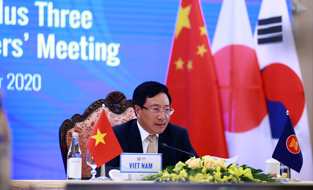 អាស៊ានចង់ជំរុញកិច្ចសហប្រតិបត្តិការជាមួយដៃគូនានាដើម្បីឆ្លើយតបនឹងជំងឺរាតត្បាតដើរទន្ទឹមគ្នានឹងការដោះស្រាយការខ្វែងគំនិតដោយឈរលើមូលដ្ឋាននៃការគោរពច្បាប់អន្តរជាតិ