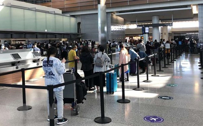 បញ្ចូនពលរដ្ឋវៀតណាម ៣៥០ នាក់វិលត្រឡប់មកពីអង់គ្លេសវិញ