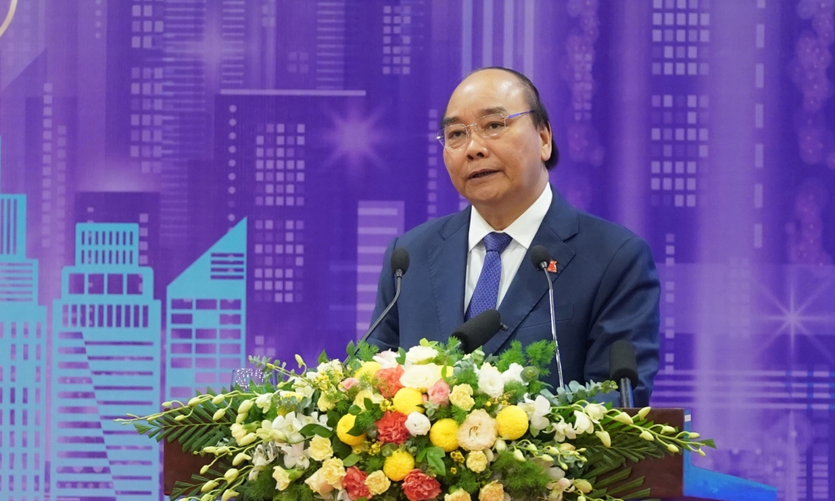 អភិវឌ្ឍន៍ទីក្រុងឆ្លាតដើម្បីលើកកម្ពស់លក្ខណៈប្រកួតប្រជែងថ្នាក់ជាតិ