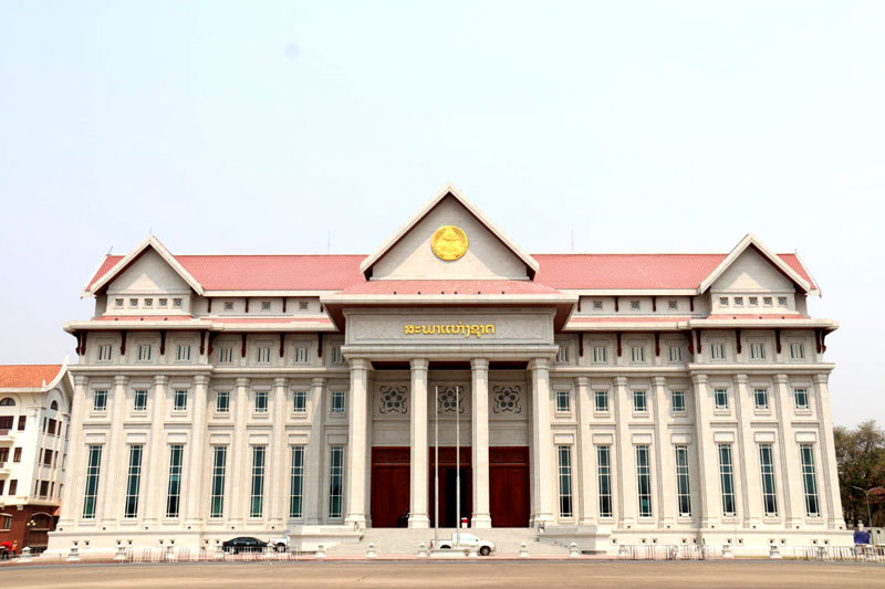វៀតណាមប្រគល់អគាររដ្ឋសភាថ្មីជូនឡាវ