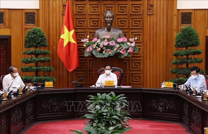 លោកនាយករដ្ឋមន្រ្តីរដ្ឋាភិបាលអញ្ជើញដឹកនាំកិច្ចប្រជុំប្រចាំរបស់រដ្ឋាភិបាលស្តីពីការបង្ការទប់ស្កាត់ជំងឺកូវីដ ១៩