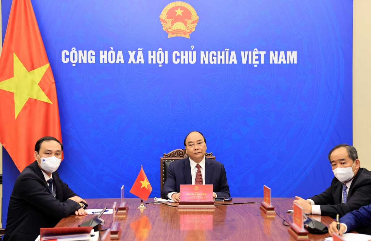 ប្រធានរដ្ឋ លោក Nguyen Xuan Phuc ជួបធ្វើការតាមអនឡាញជាមួយប្រធានសមាគមមិត្តភាពកូរ៉េខាងត្បូង - វៀតណាម