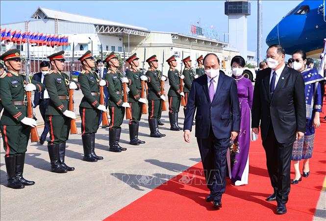 ប្រធានរដ្ឋវៀតណាម លោក Nguyen Xuan Phuc អញ្ជើញបំពេញទស្សនកិច្ចផ្លូវការនៅប្រទេសឡាវ