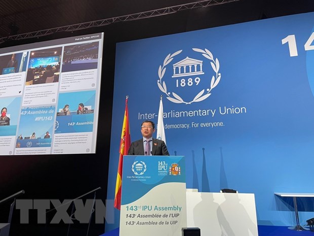 ពង្រឹងកិច្ចសហប្រតិបត្តិការសភានិងតួនាទីរបស់សហភាពសភាពិភពលោកដើម្បីជំនះបញ្ហាប្រឈមនៃសម័យកាល