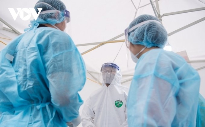 ក្នុងរយៈពេល ២៤ ម៉ោងកន្លងមកនេះ ចំនួនអ្នកឆ្លងកូវីដ ១៩ នៅវៀតណាមមានជាង ១៤.៥០០ ករណីឆ្លងក្នុងប្រទេស