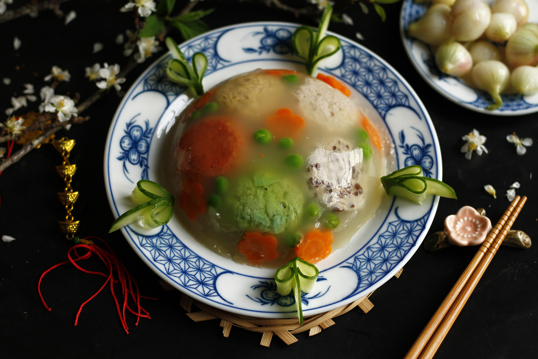 ប្រហិតស្ងោរទុកឲ្យកក (jelly meat)