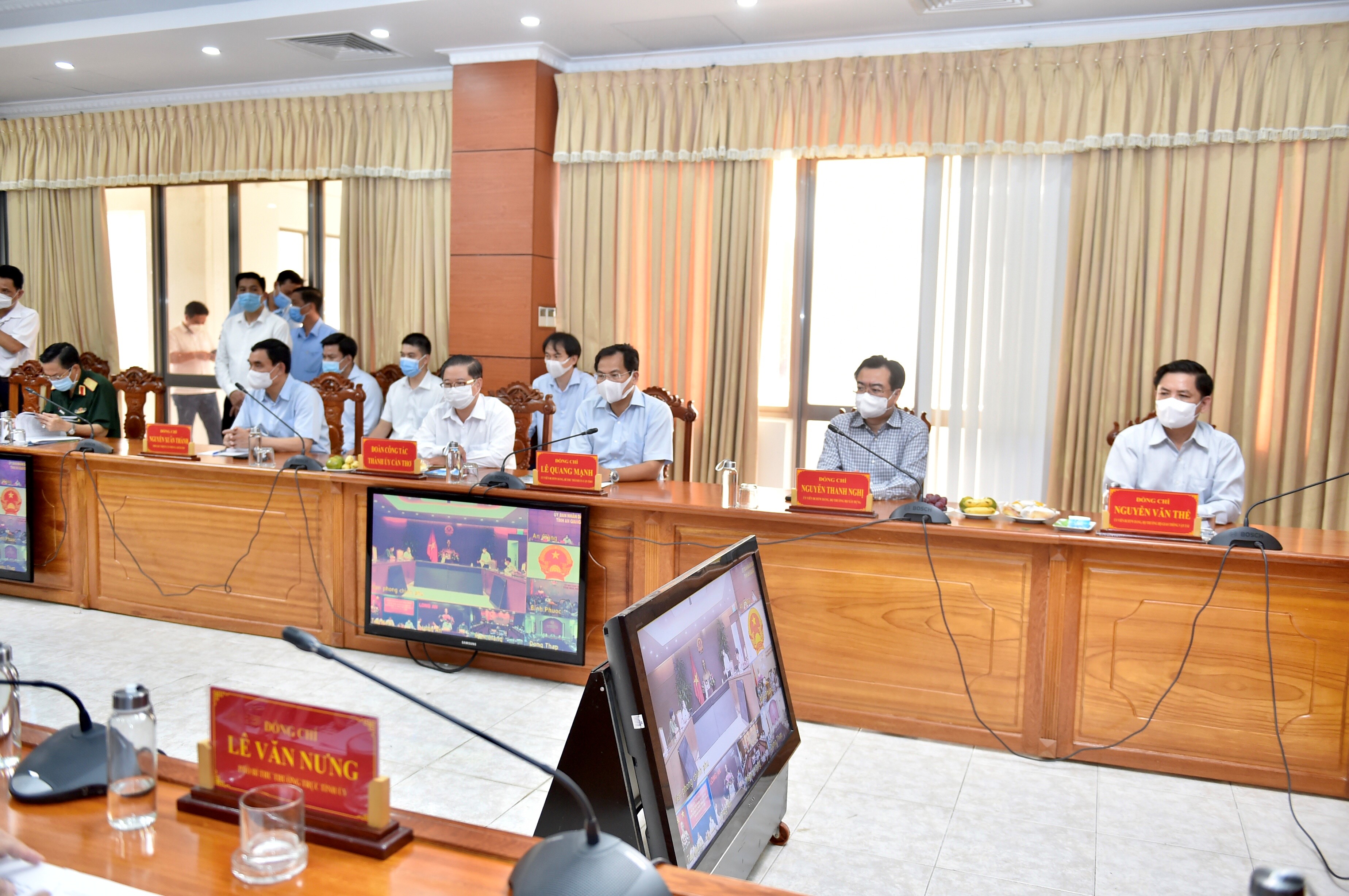 Pengendalian Wabah   Covid-19: Tugas Papan Atas Dewasa Ini