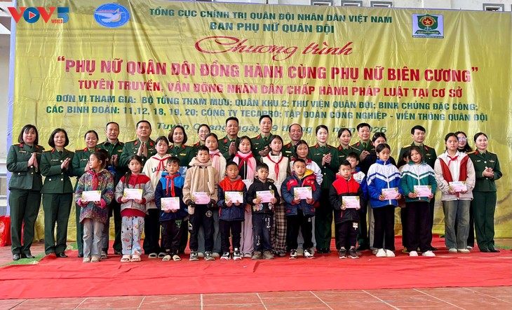 Hari Raya Tet yang Damai Tenteram di Setiap Rumah