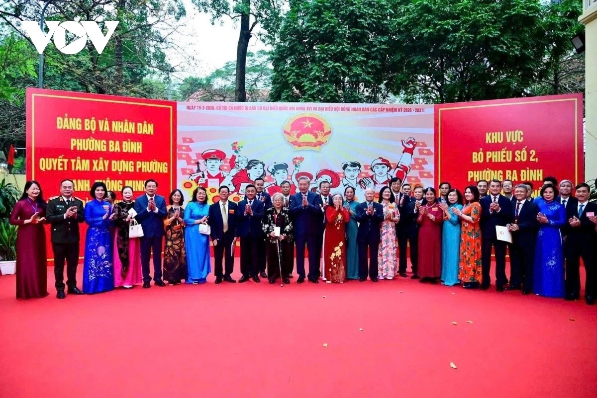 Suasana Semarak Hari Pesta Nasional di Seluruh Vietnam