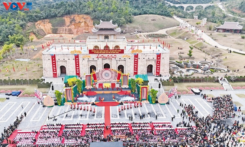 2025년 박닌 방문 관광객 수 2024대비 26% 증가