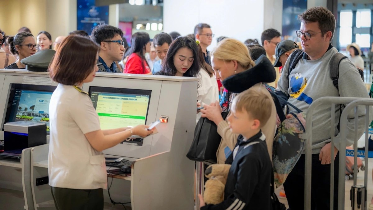 e-비자 입국 국경 검문소 41곳 추가, 베트남 관광 활성화 기회