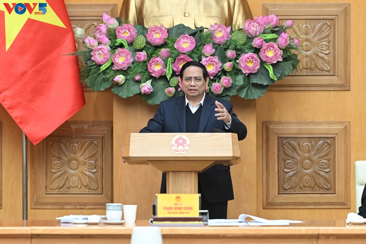 팜 민 찐 총리: 새로운 시대에 획기적인 기초를 마련해야 …