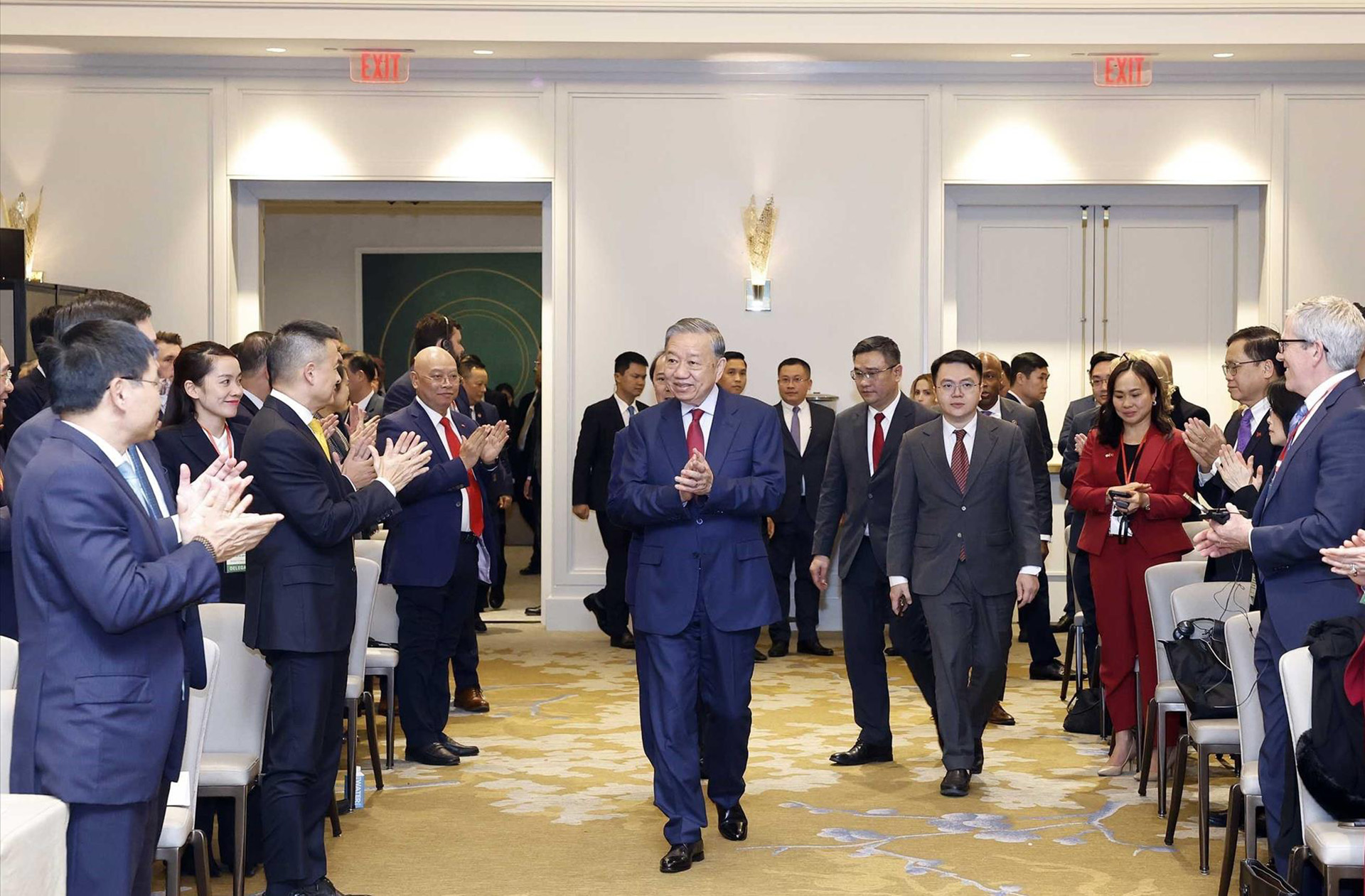 베트남-미국, 370억 달러 이상의 규모 협력 협정 체결