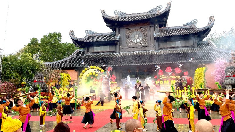 2026 병오년 봄 바이딘 사원 축제 개막