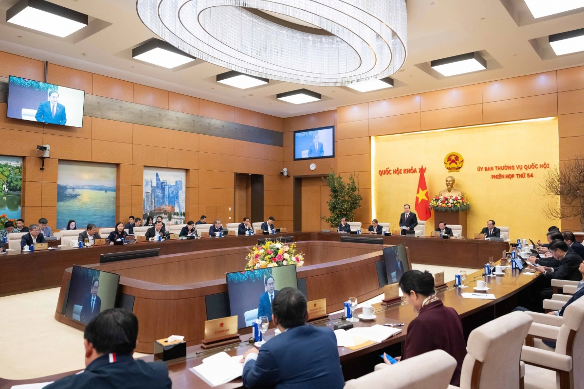 베트남 국회 상임위원회, 제55차 회의 개막