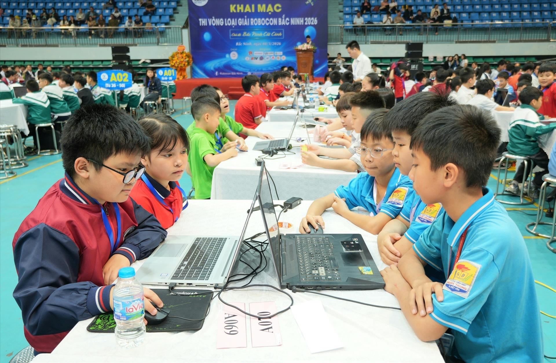 ‘박닌의 비상’, 로보콘 대회에 1,760여 명의 참가자 몰려