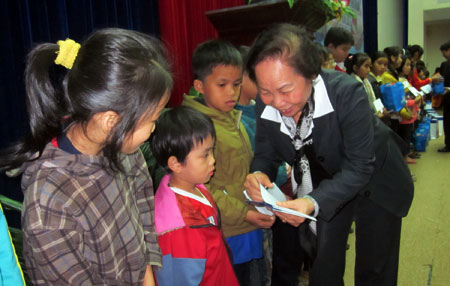 Vietnam prepara el Tet para los pobres