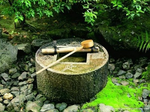 El pozo aldeano en la vida espiritual de los vietnamitas