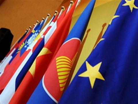 ASEAN reitera compromisos comunitarios en Cambodia