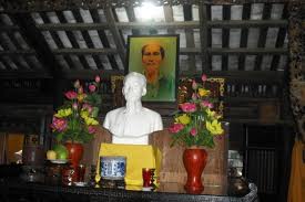 Construyen templo en memoria a familiares de Ho Chi Minh en su tierra natal