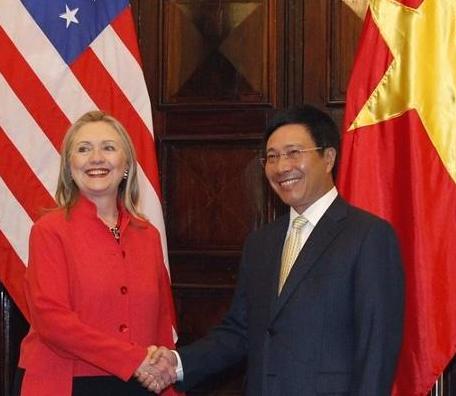 Vietnam y EEUU acuerdan impulsar relaciones bilaterales