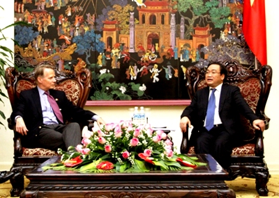 Vietnam y EEUU trabajan por fomentar cooperación