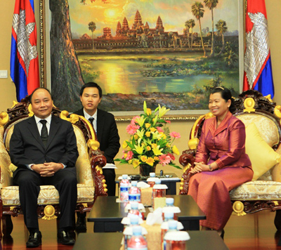 Vietnam y Cambodia: relaciones de hermandad y compañerismo