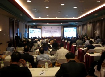 Vietnam y Reino Unido por afianzar cooperación comercial