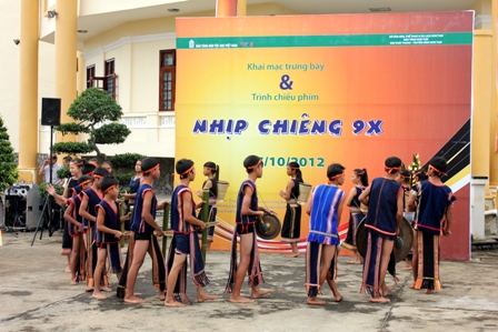 “Ritmo de batintines 9X” educa en protección de cultura comunitaria