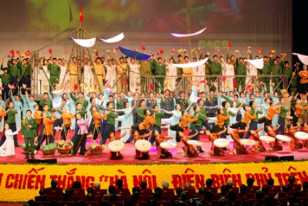 Victoria Dien Bien Phu en el cielo: Orgullo de pueblo vietnamita
