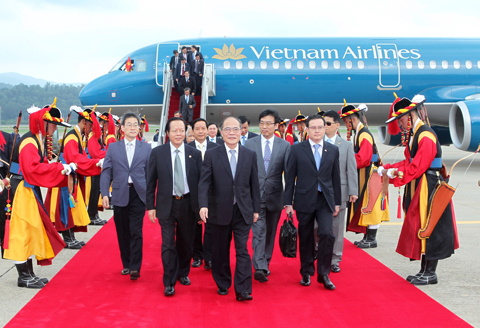 Parlamento de Vietnam insiste en revitalizar cooperación con Corea del Sur y Myanmar