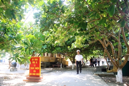 Der Mann, der ersten Seemandelbaum auf Truong Sa-Inselgruppe pflanzte