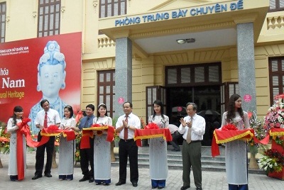 Ausstellung “Gegenstände der vietnamesischen Meereskultur”
