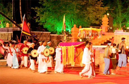 Die Volksgruppe der Cham feiert das Kate-Fest