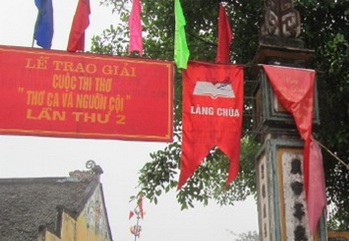 Gedichtklub des Dorfes Chua